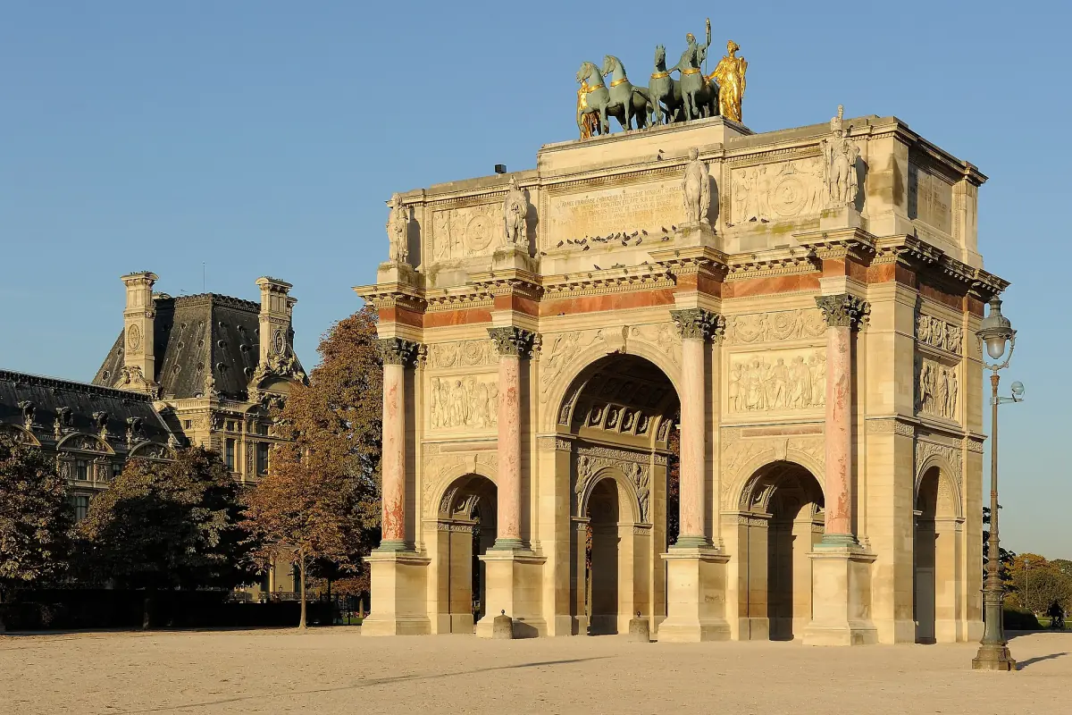 Der Arc de Triomphe du Carrousel
