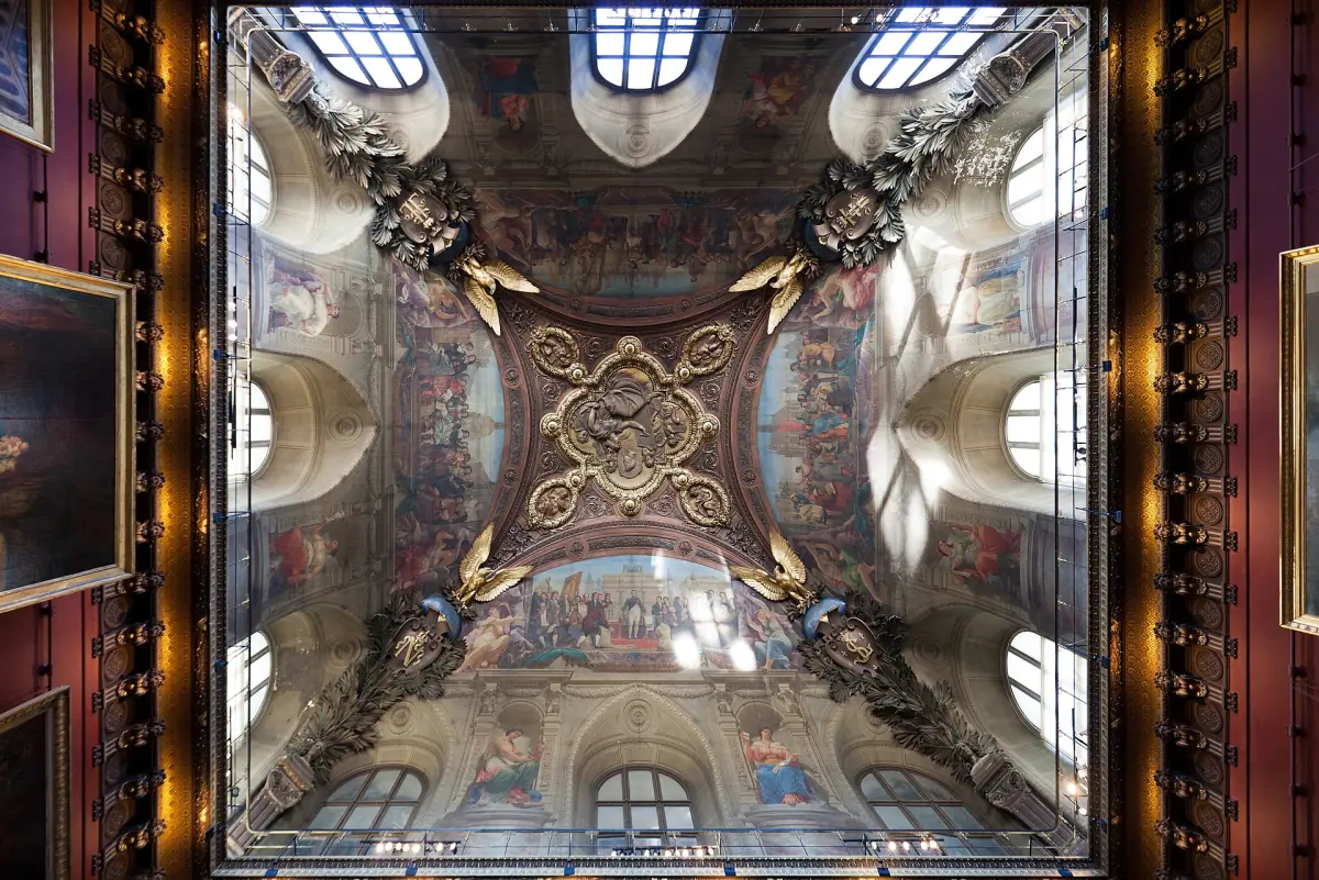 Die Decke des Salon Denon